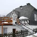 Bei Mit Terrasse Διαμέρισμα *