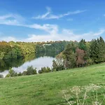Bei Mit Terrasse