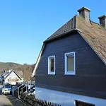 Bei Mit Terrasse