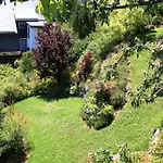 Bei Mit Terrasse Διαμέρισμα *