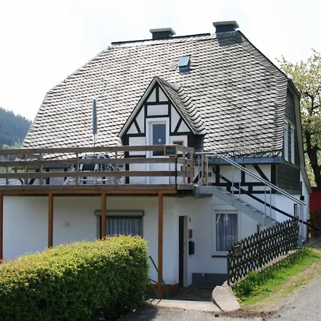 Bei Mit Terrasse Apartment *