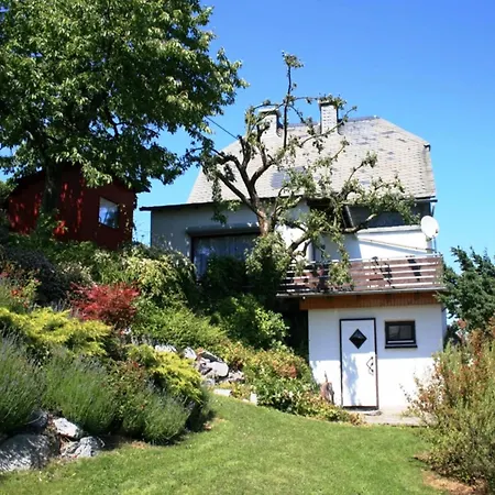 Bei Mit Terrasse Apartman Willingen