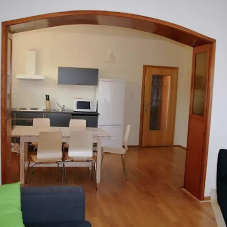 Bei Mit Terrasse Appartement *