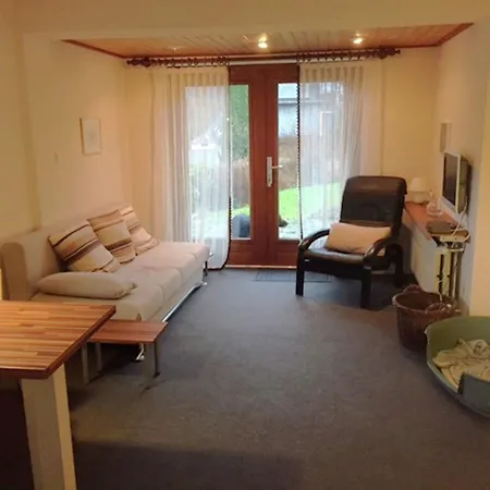 Bei Mit Terrasse 维林根