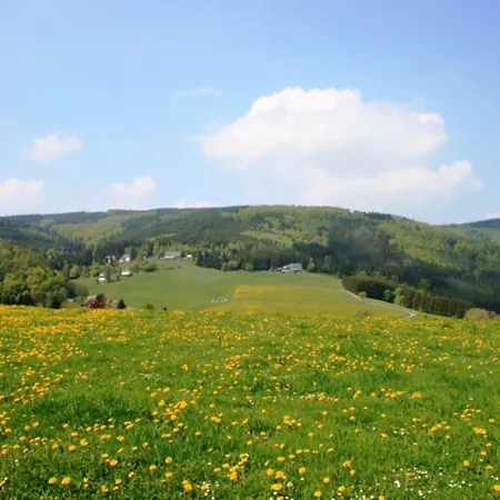 Bei Mit Terrasse Apartman *