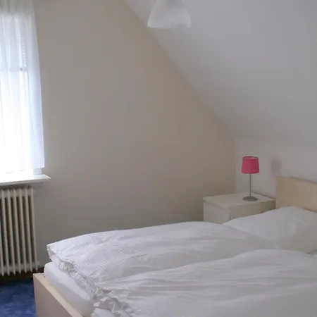 Bei Mit Terrasse Apartman