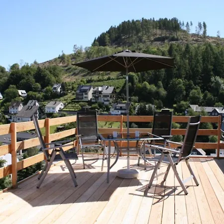 Bei Mit Terrasse Apartman